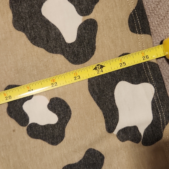 Leopard Print Top - Picture 8 of 10